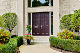 374 Jefferson Ave, Glencoe, IL 60022-1863