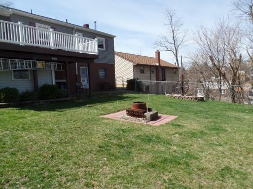 801 Berwin Ave, Pittsburgh PA 15226-1621 exterior