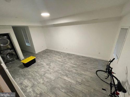 924 15 St, Philadelphia PA 19146-2141 exterior