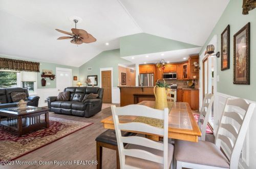 330 Chandler Rd, Jackson Twp NJ 08527-4322 exterior