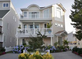 310 38th St, Brigantine City NJ  08203-1522 exterior