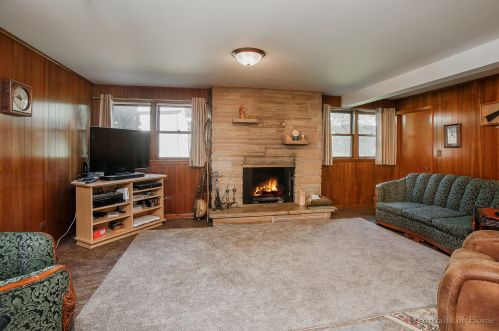 4830 Coyle Ave, Chicago IL 60712-2422 exterior