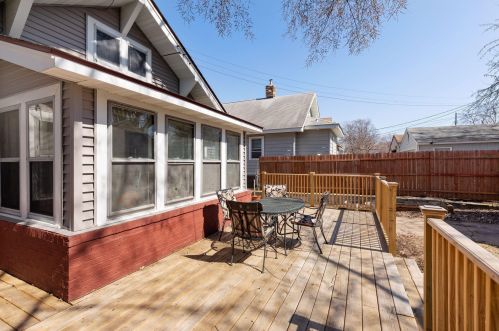 100 Hatch Ave, Saint Paul MN 55103-1329 exterior