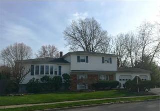 7 Tyroler Ct, Edison, NJ 08820-3734