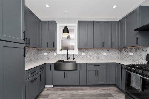 1321 56 Ct, Chicago IL 60804-2722 exterior