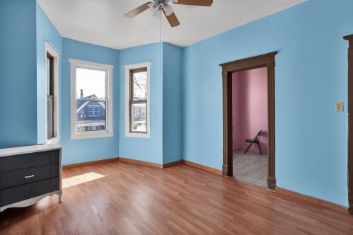 1920 Rockwell St, Chicago IL 60647-4245 exterior