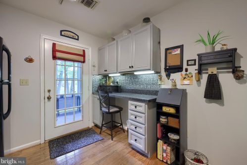 104 Country Pl Dr, Lancaster PA 17601-1775 exterior