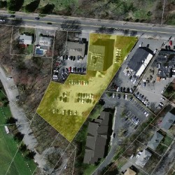 1172 Beacon St, Newton MA 02461-1146 aerial view