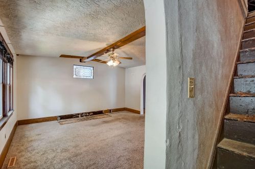 919 Land Pl, Milwaukee WI 53202-1536 exterior