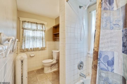 1120 Front St, Plainfield NJ 07060-1033 exterior