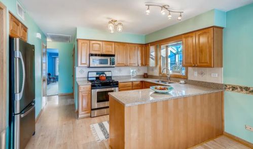 11436 Drake Ave, Chicago IL 60655-3519 exterior