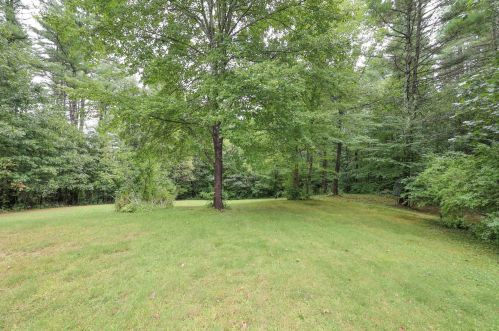 494 Mtn Rd, Concord NH 03301-6902 exterior