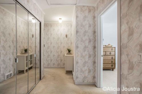 1010 Fairfield Ave, Grand Rapids MI 49504-4649 exterior