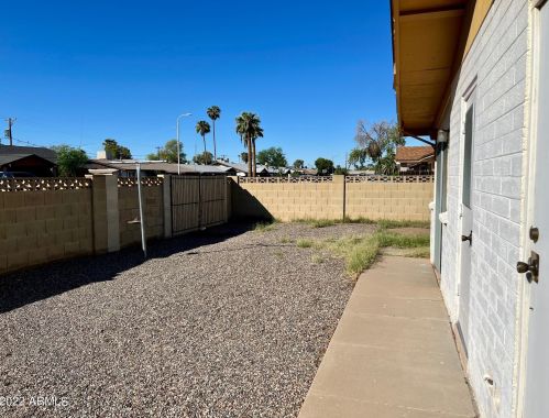 8648 37th Ave, Phoenix AZ  85051-4730 exterior