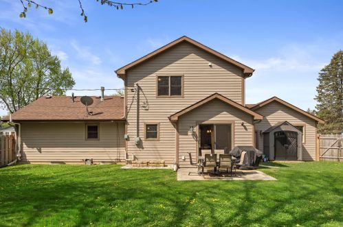 8544 48th St, Milwaukee, WI 53223-3106