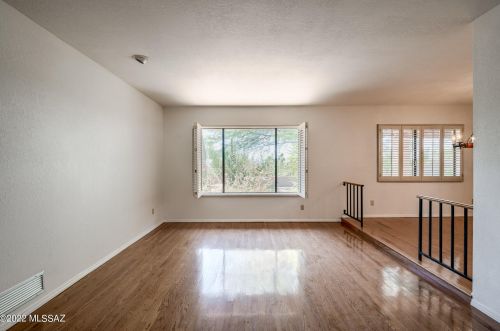 4421 Camino Gacela, Tucson AZ  85718-6807 exterior