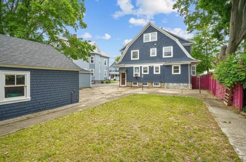 46 Circuit Dr, Providence RI  02905-3715 exterior