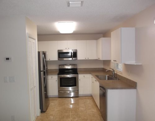 1680 Minorca Ave, Fort Pierce FL  34952-4961 exterior