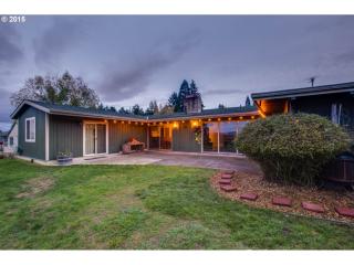 14320 100 Ave, Portland OR  97225-2942 exterior