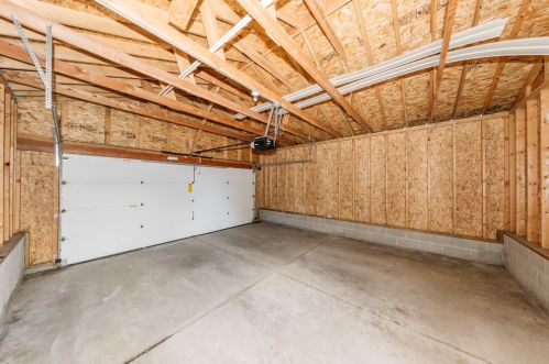 4886 Mohawk Ave, Milwaukee WI  53217-5426 exterior