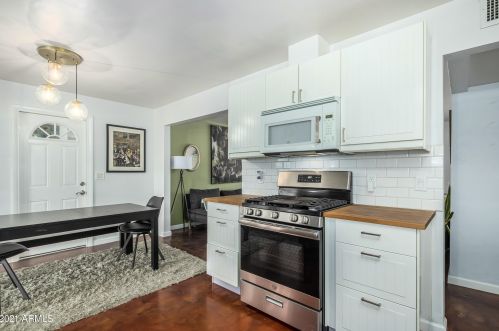 1233 El Camino Dr, Phoenix AZ 85051-9124 exterior