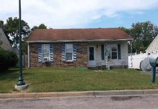 639 Tilton Ct, Richmond VA  23224-1462 exterior