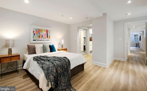 1543 6 St, Washington DC 20001-5152 exterior