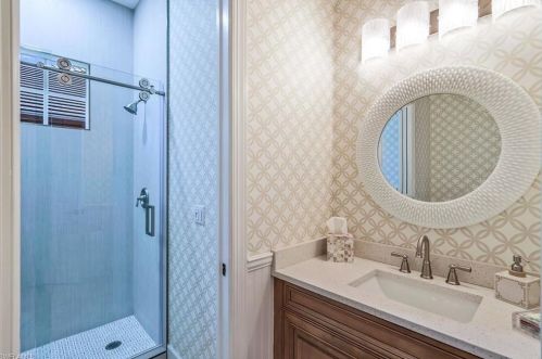 8737 Hideaway Harbor Ct, Naples FL 34120-4327 exterior