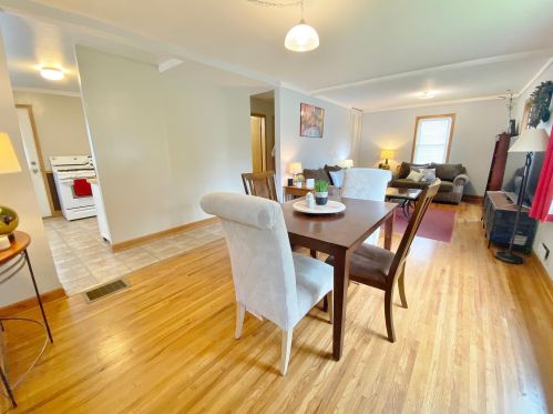 1891 Barclay St, Saint Paul MN 55109-4440 exterior