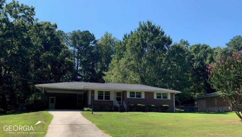 3460 Estes Dr, Atlanta GA  30349-3611 exterior