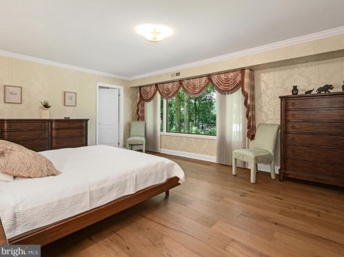 1716 Old Welsh Rd, Huntingdon Valley PA  19006-5838 exterior