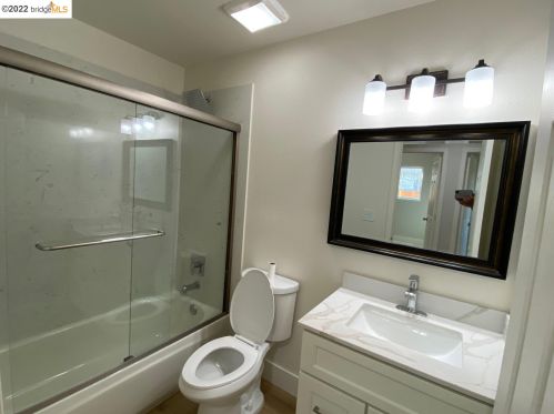 1834 Elkwood Dr, Concord CA  94519-1122 exterior