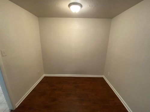 12454 Hallum St, Dallas TX  75243-1828 exterior