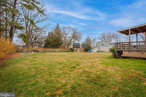 3457 Bent Rd, Huntingdon Valley PA  19006-4101 exterior