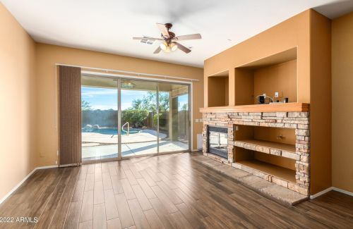 4433 Cottontail Rd, Phoenix AZ  85086-1447 exterior