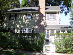 34 Star Rd, Newton, MA 02465-1040