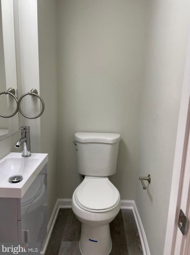 1020 Crawford Dr, Rockville MD 20851-1707 exterior