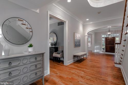 124 Cv Ln, Media PA 19063-1822 exterior