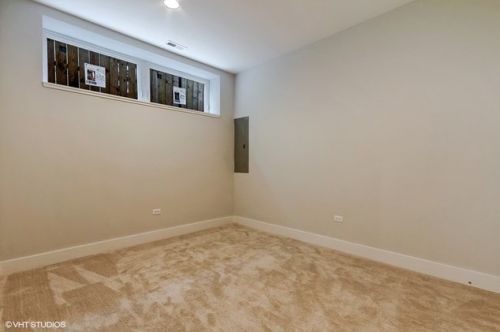 2752 Monroe St, Chicago IL 60624-2661 exterior