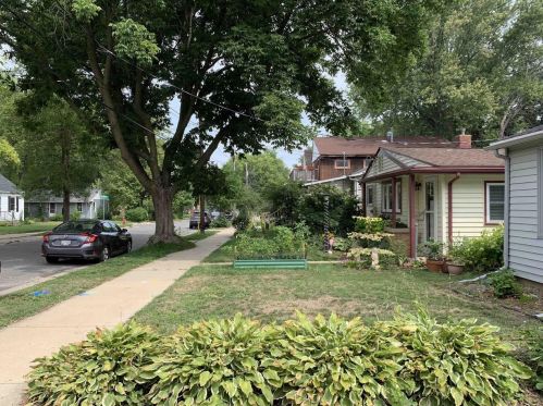 2345 Superior St, Madison, WI 53704-4631