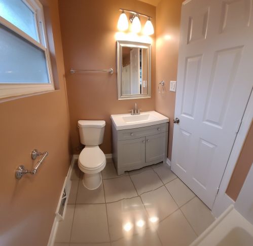 9006 Morgan St, Chicago IL  60620-2617 exterior