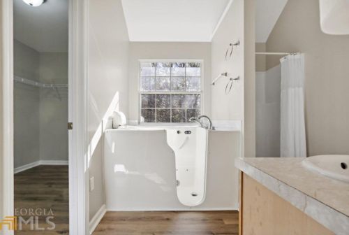 3513 Cameo Ct, Lithonia GA  30039-4844 exterior