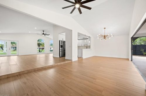 238 Willowick Dr, Naples FL 34110-1342 exterior