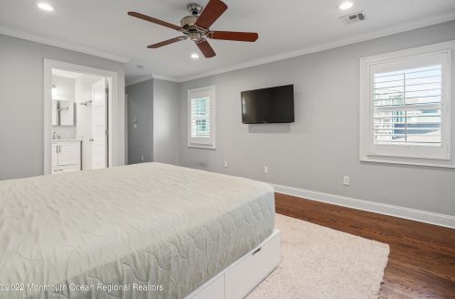 91 Ward Ave, Locust NJ 07760-2032 exterior