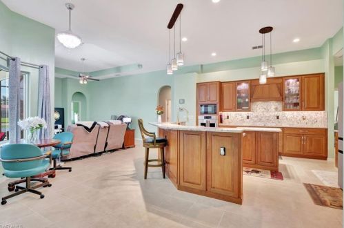 14802 Fripp Island Ct, Naples FL exterior