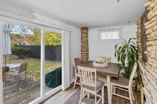 5700 Dexter Ave, Milwaukee WI 53209-4212 exterior