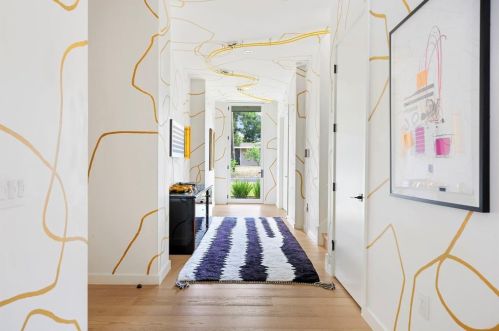 2006 Ford St, Austin TX  78704-2838 exterior