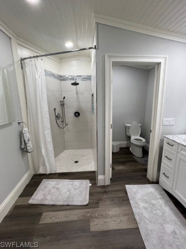 1400 Marlin Dr, Naples FL 34102-2502 exterior