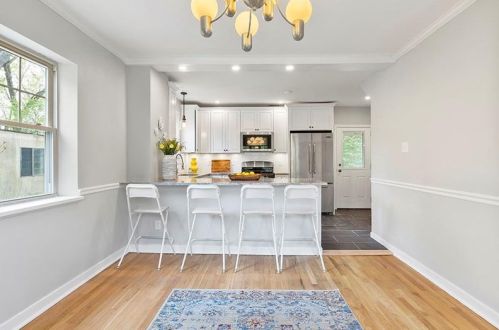 460 Duquesne Dr, Pittsburgh PA  15243-2046 exterior