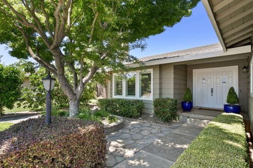 2321 Drew Ave, Turlock, CA 95382-1732